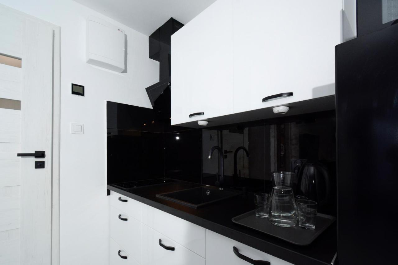 Apartamenty Prestige ウェバ エクステリア 写真