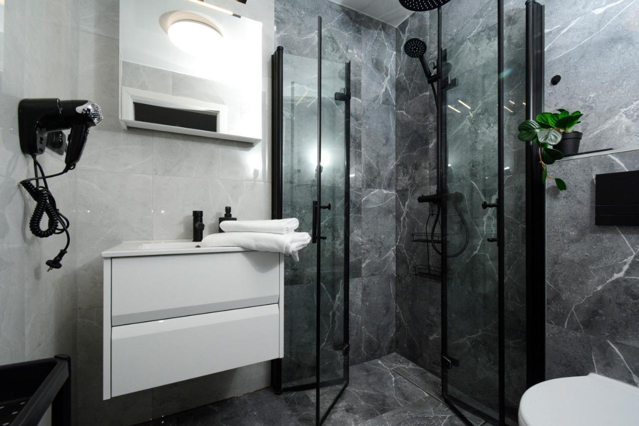 Apartamenty Prestige ウェバ エクステリア 写真
