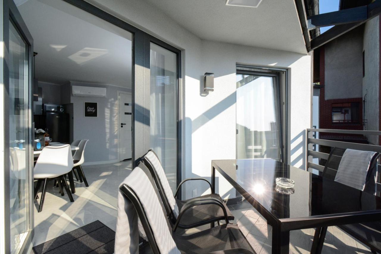 Apartamenty Prestige ウェバ エクステリア 写真