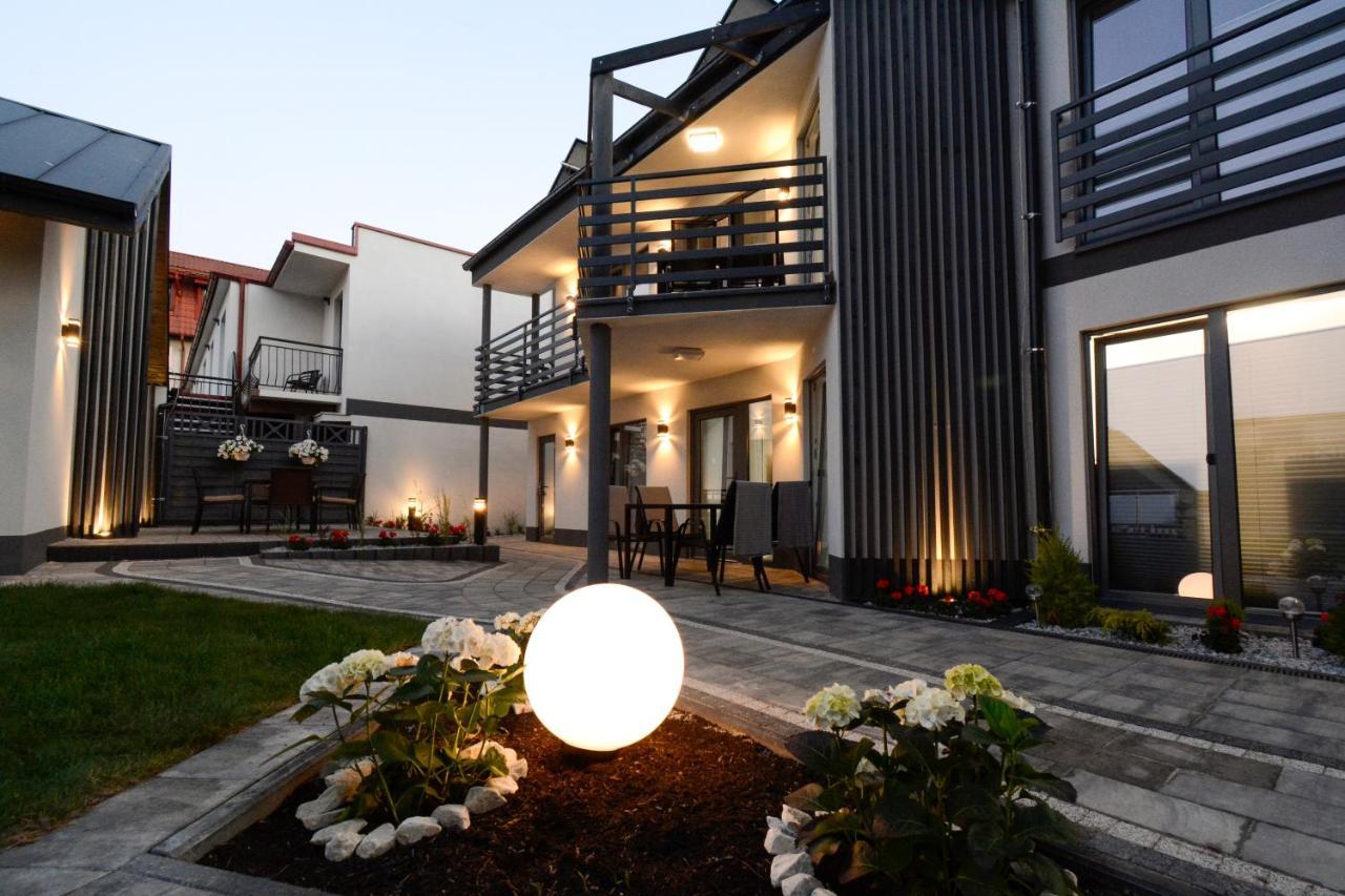 Apartamenty Prestige ウェバ エクステリア 写真