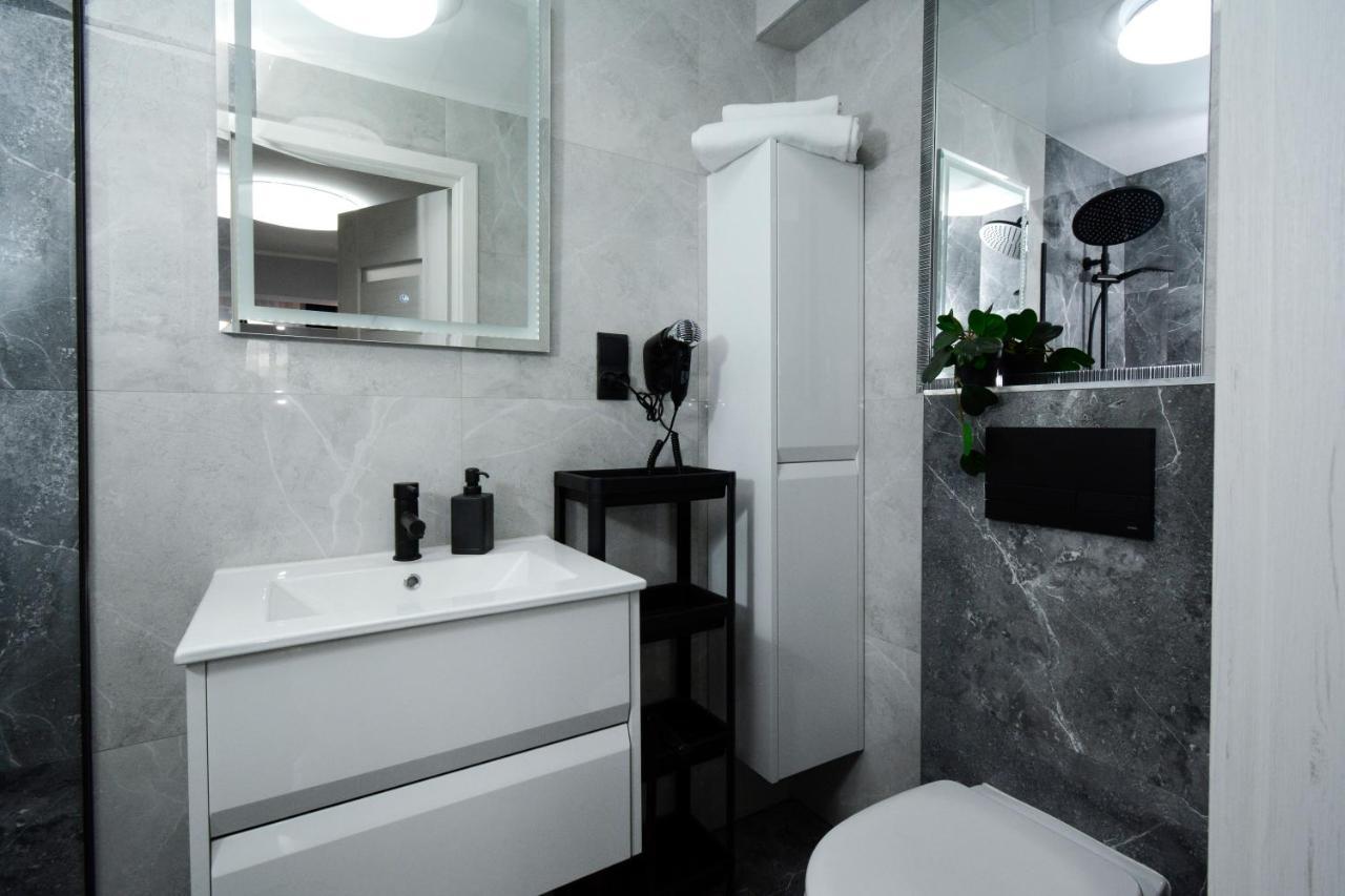 Apartamenty Prestige ウェバ エクステリア 写真