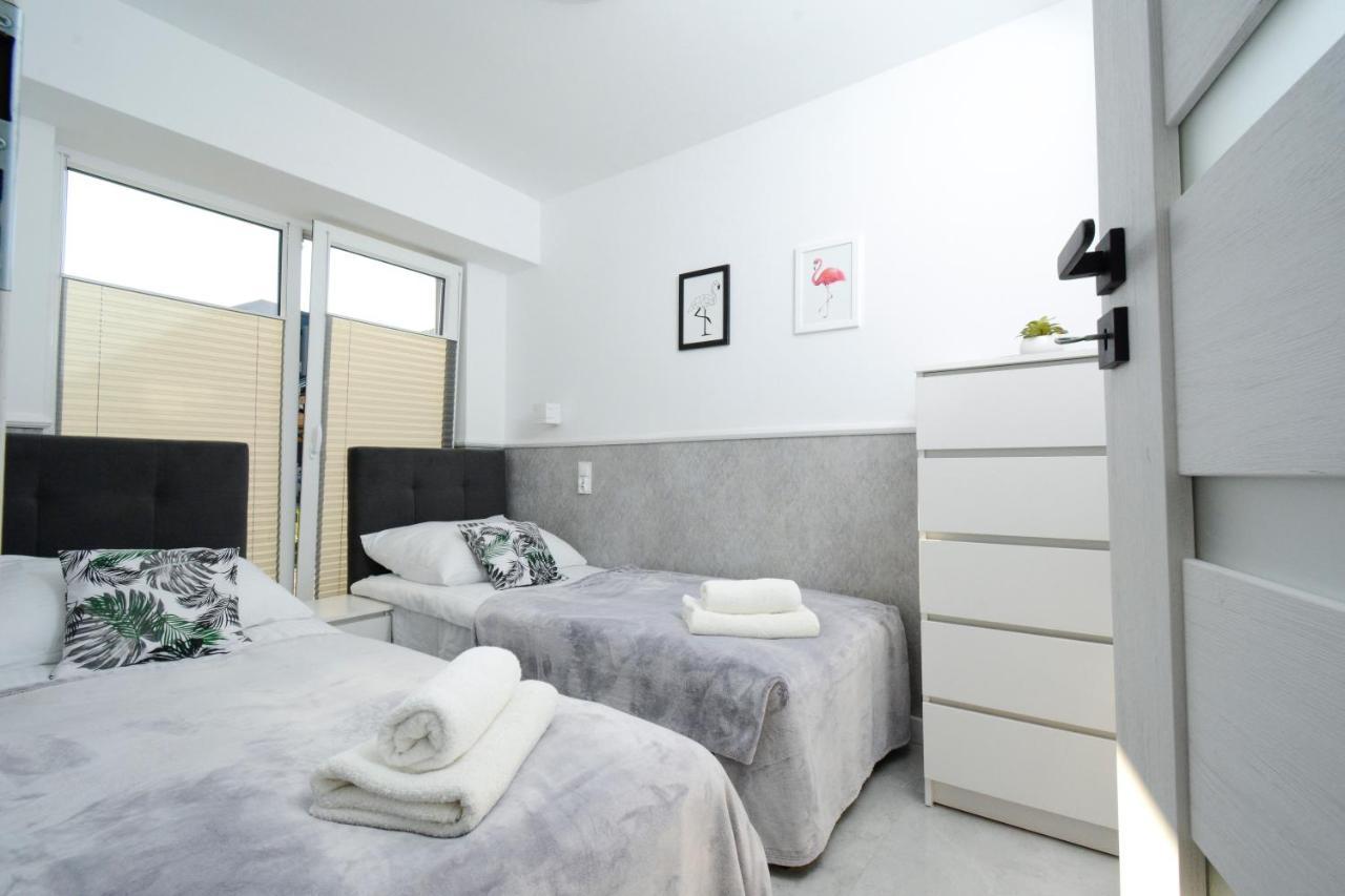 Apartamenty Prestige ウェバ エクステリア 写真