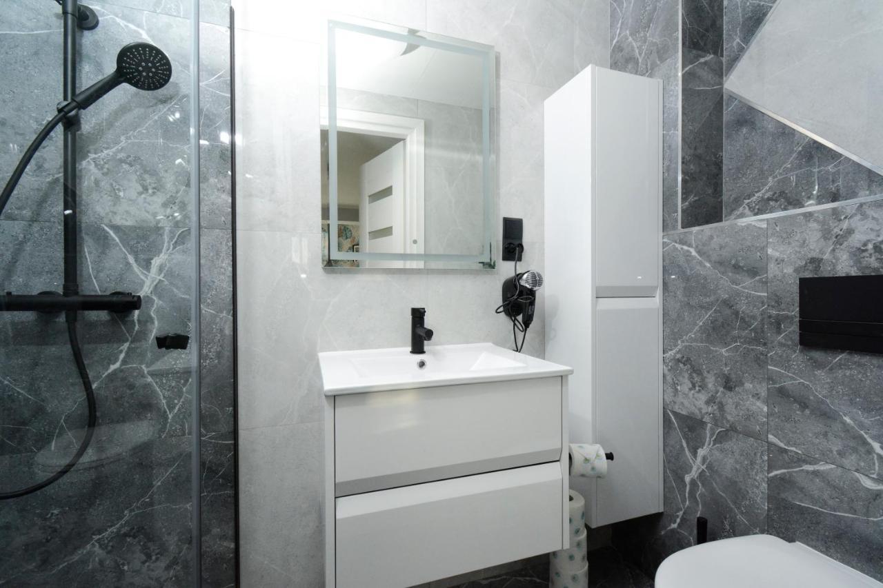 Apartamenty Prestige ウェバ エクステリア 写真